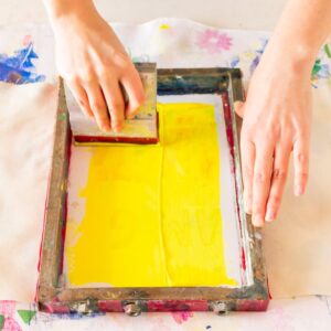 Capacitación y cursos en procesos de serigrafía y estampación